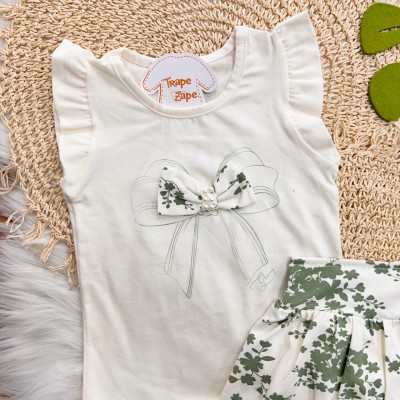 Conj. Regata Laço e Short Saia Floral - Off White e Verde